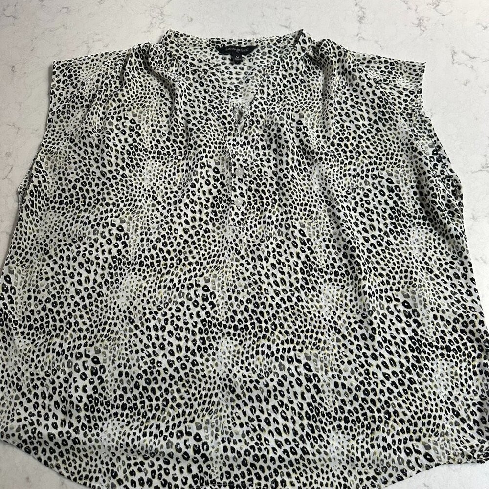 Banana Republic Women's Blouse Size M